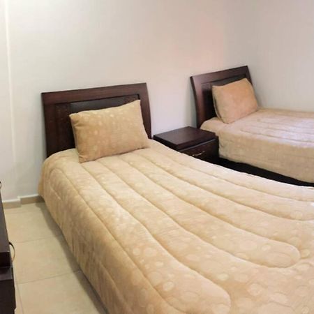 Apt 4 Rent/A Quiet Neighborhood Close To Services Amman Buitenkant foto