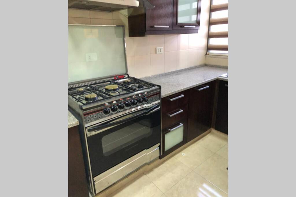Apt 4 Rent/A Quiet Neighborhood Close To Services Amman Buitenkant foto