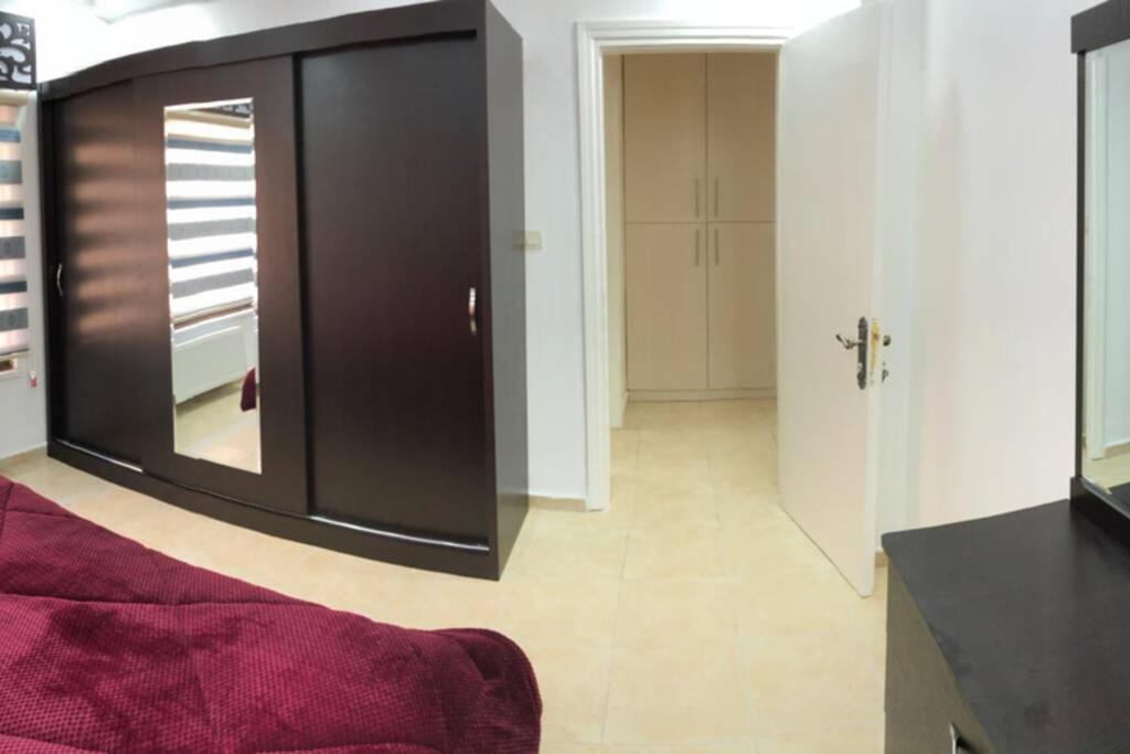 Apt 4 Rent/A Quiet Neighborhood Close To Services Amman Buitenkant foto