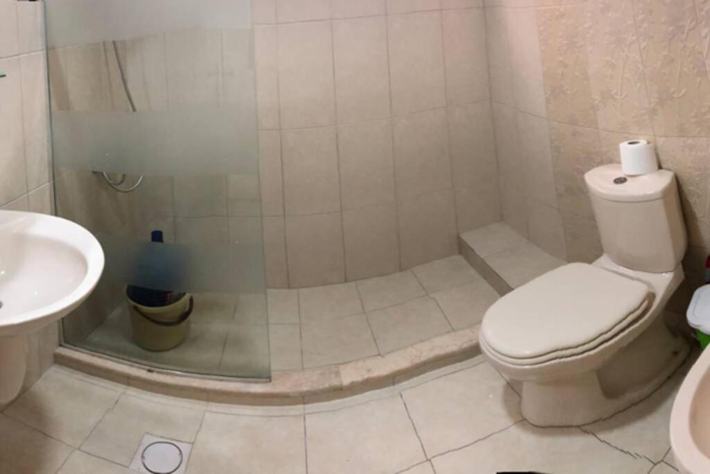 Apt 4 Rent/A Quiet Neighborhood Close To Services Amman Buitenkant foto