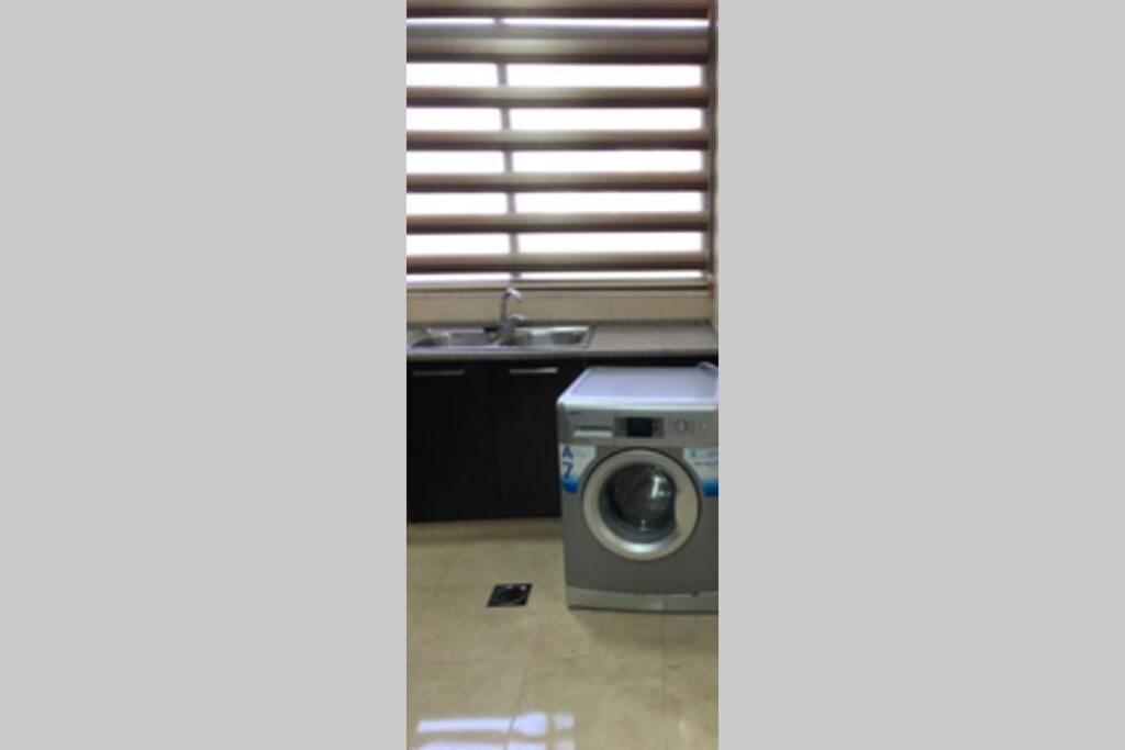 Apt 4 Rent/A Quiet Neighborhood Close To Services Amman Buitenkant foto